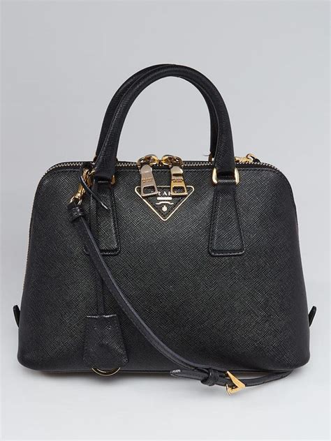 prada saffiano lux bl0838 australia|Black Saffiano Leather Shoulder Bag .